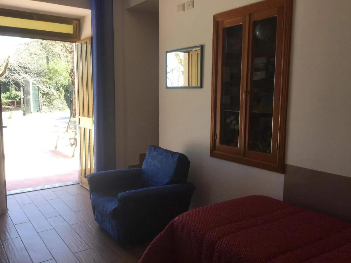 Casa vacanze La Casetta nel Bosco per Turisti Castelbuono